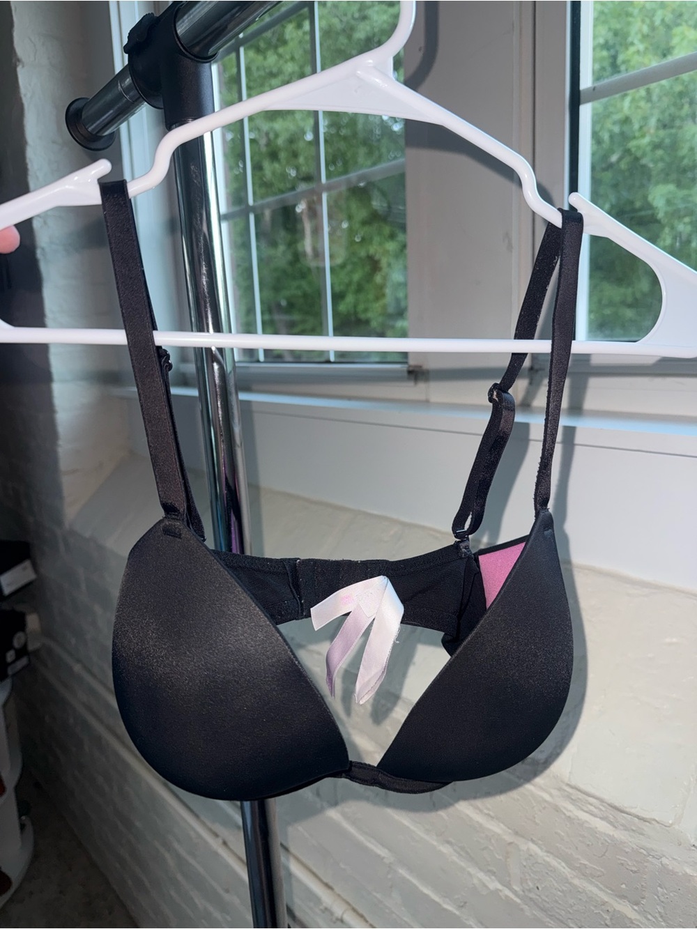 PINK Victoria's Secret Black Superpush Bra with Pink Lining